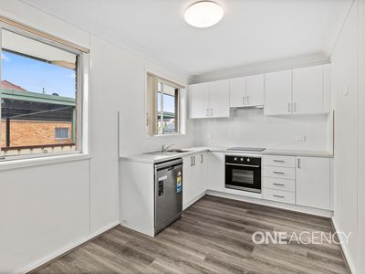 4 / 2 Brownsville Avenue, Brownsville