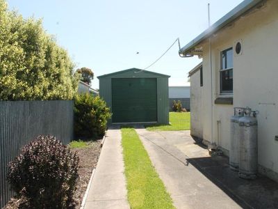 9 Aitken Street, Millicent