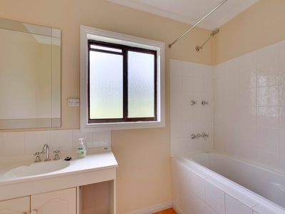 867 Woodbridge Hill Road, Gardners Bay