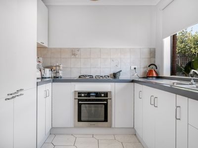 28 GOLDEN SQUARE CRESCENT, Hoppers Crossing