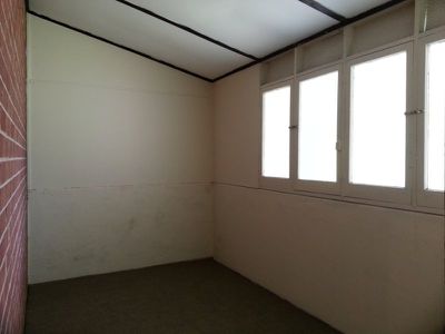 28 Orchard Avenue, Everard Park