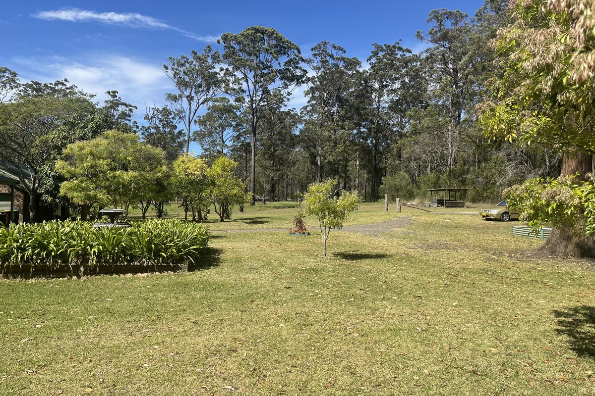 16 Kolinda Drive, Old Bar