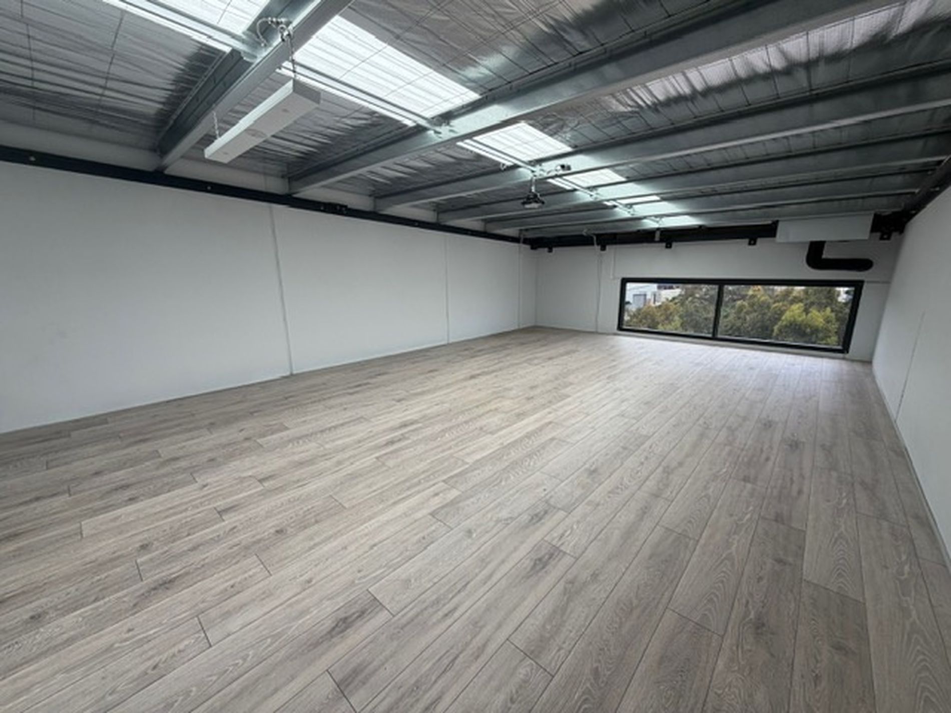 18 / 754 Princes Fwy, Laverton North