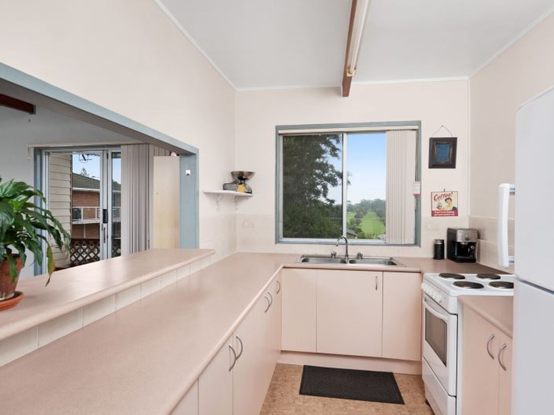 42 Princes Highway, Ulladulla