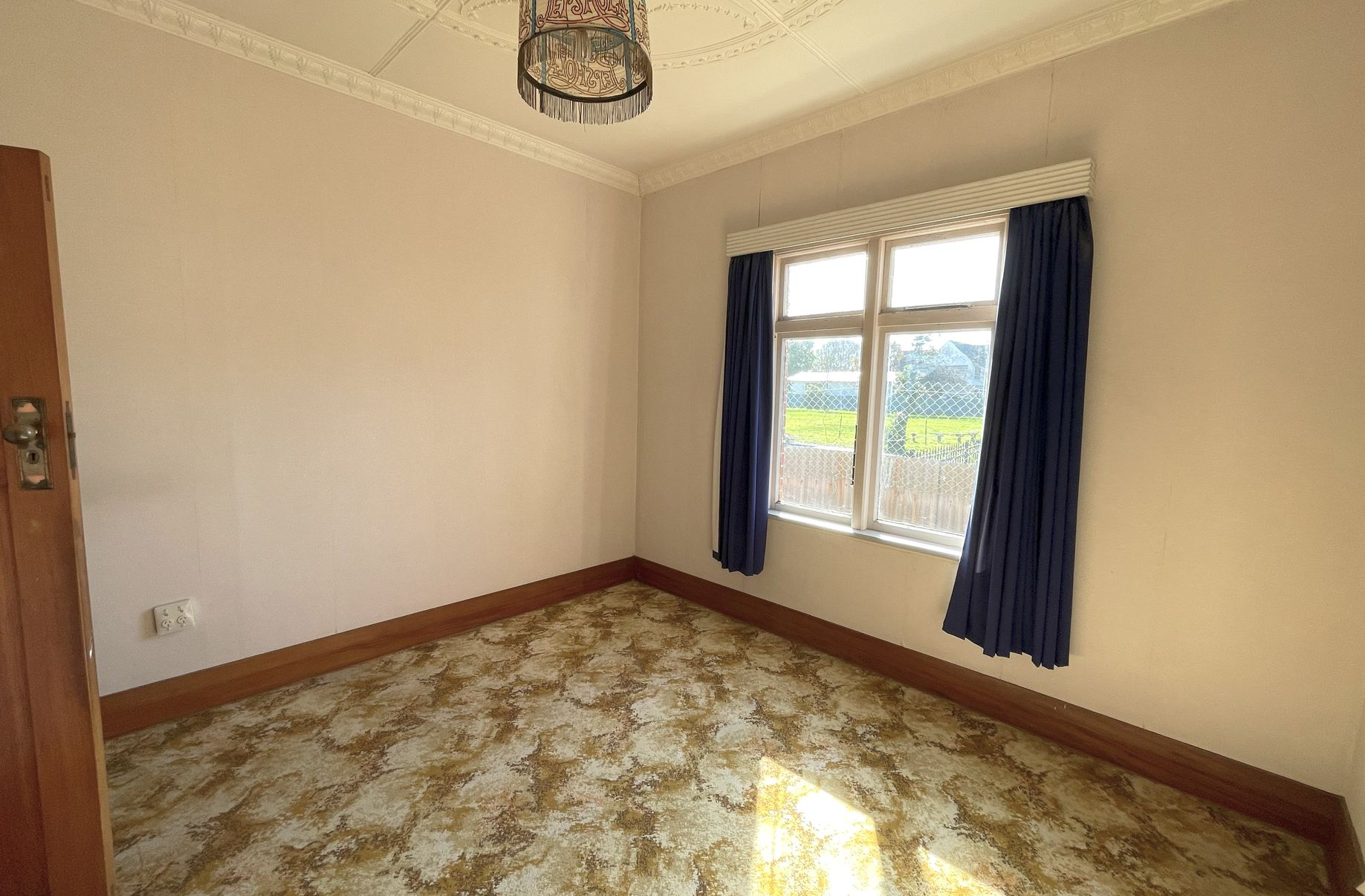 105 Macandrew Road, South Dunedin