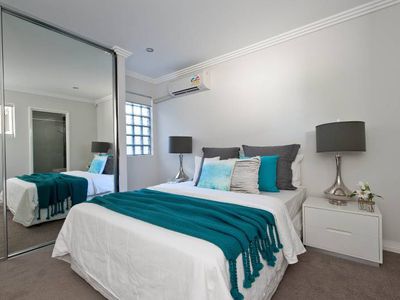 *4/10 Swanston Street, Yokine