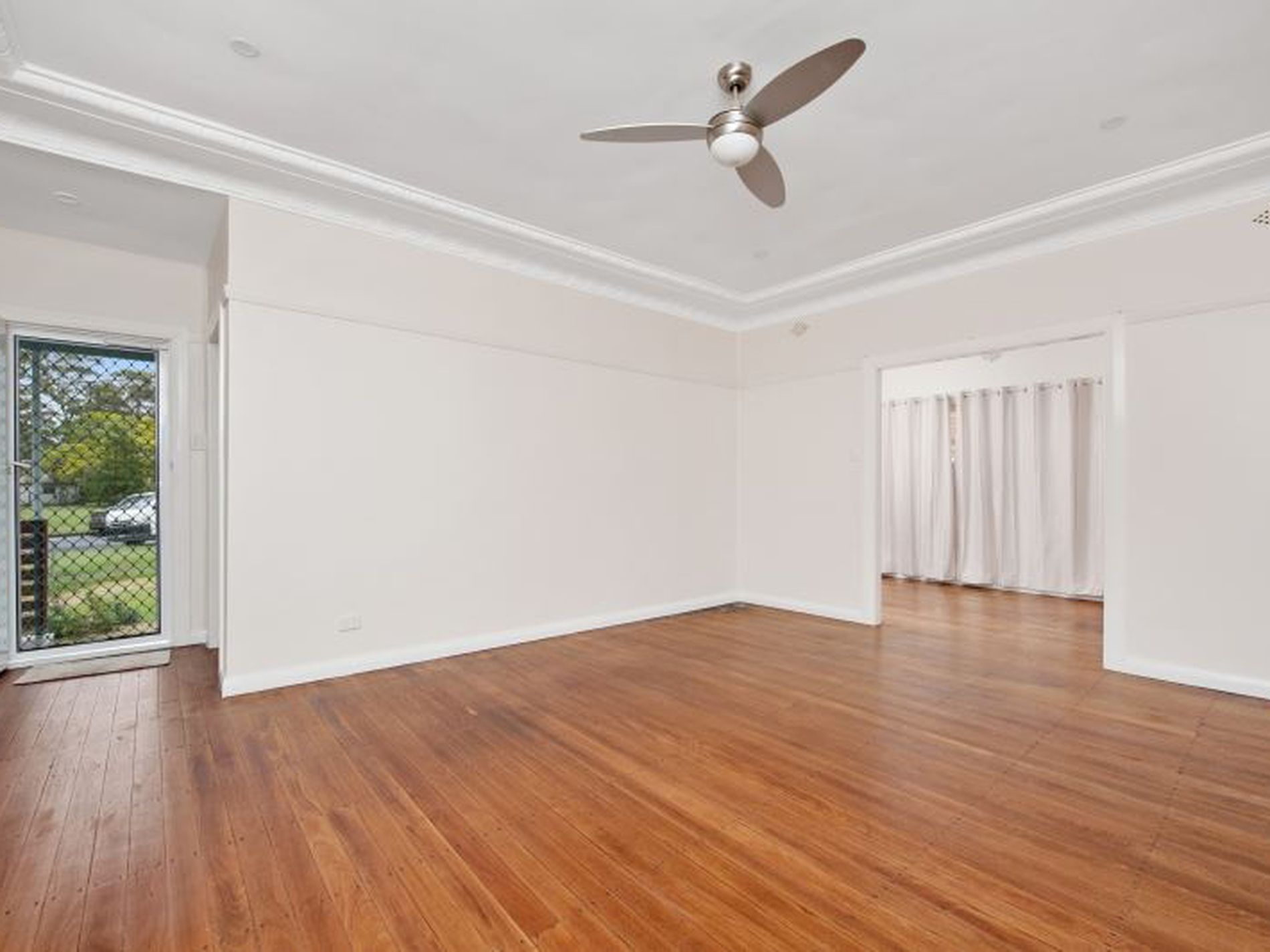 12 Milham Street, Lake Conjola