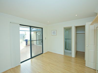 8C Marian Street, Innaloo