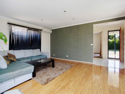 11 Yasmin Crt, Hampton Park