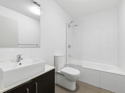 102 / 3 Weston Street, Rosehill