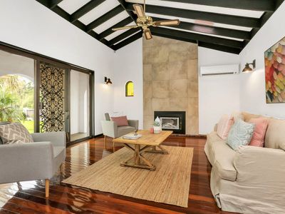 68 Mahogany Avenue, Highbury