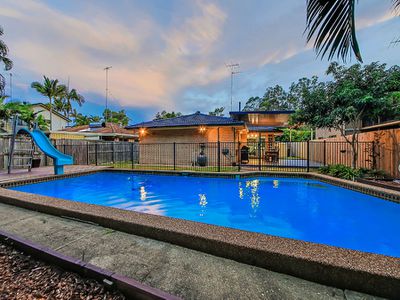 104 Carrara, Mount Gravatt East