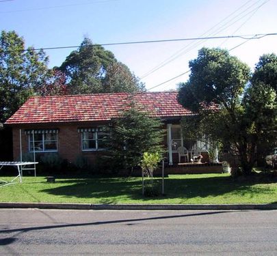 11 Daley Street, Pendle Hill