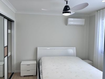 6 / 12 Whitewood Avenue, Bahrs Scrub