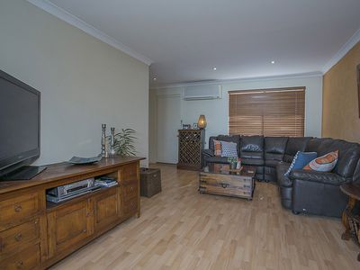 3/10 Helmsley St, Scarborough