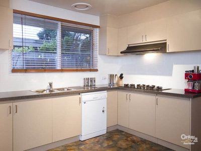 1 Mark Court, Hampton Park