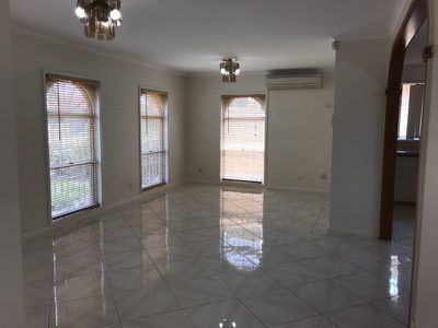 26 Nicolaidis Crescent, Rooty Hill