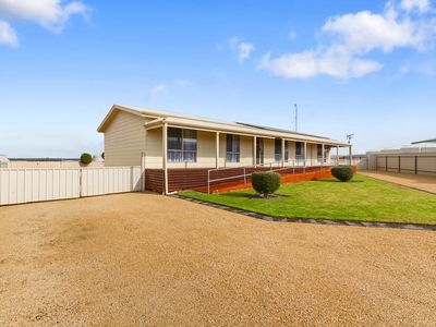 9 Clipper Court, Point Turton