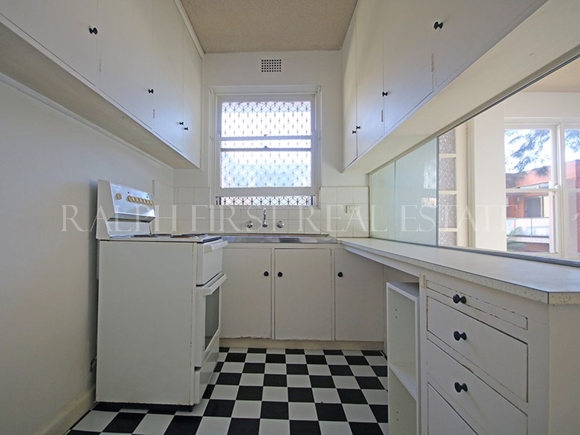 4 / 7A Reginald Avenue, Belmore