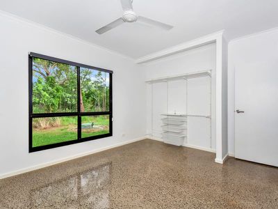 56 McKinlay Cct , Herbert