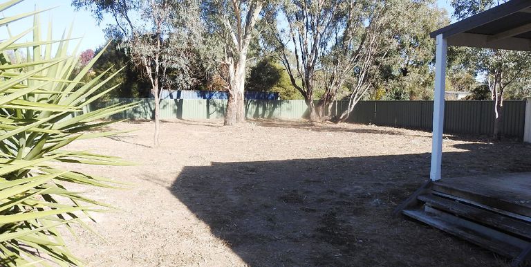 29 Ashwin Street , Violet Town