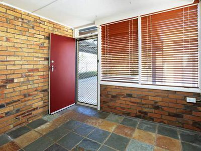 30 Hill Street, Belmont