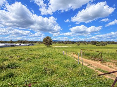 62 Table Top Road, Thurgoona