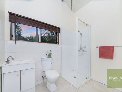 36 Lothair Street, Pimlico
