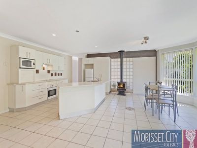 40 Bailey Street, Brightwaters