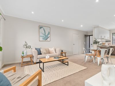 6 / 33 Deane Street, Frankston