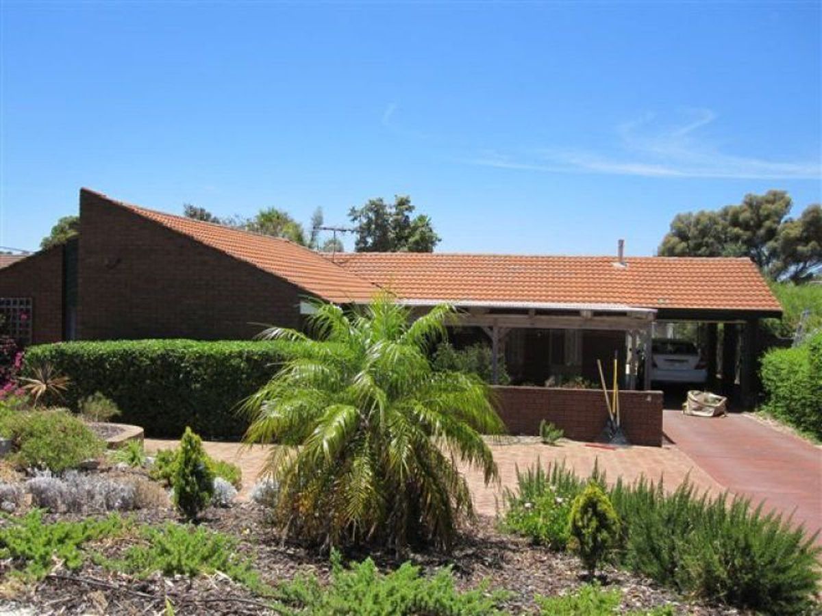 4 Burdett Place, Padbury, Padbury - Image 1