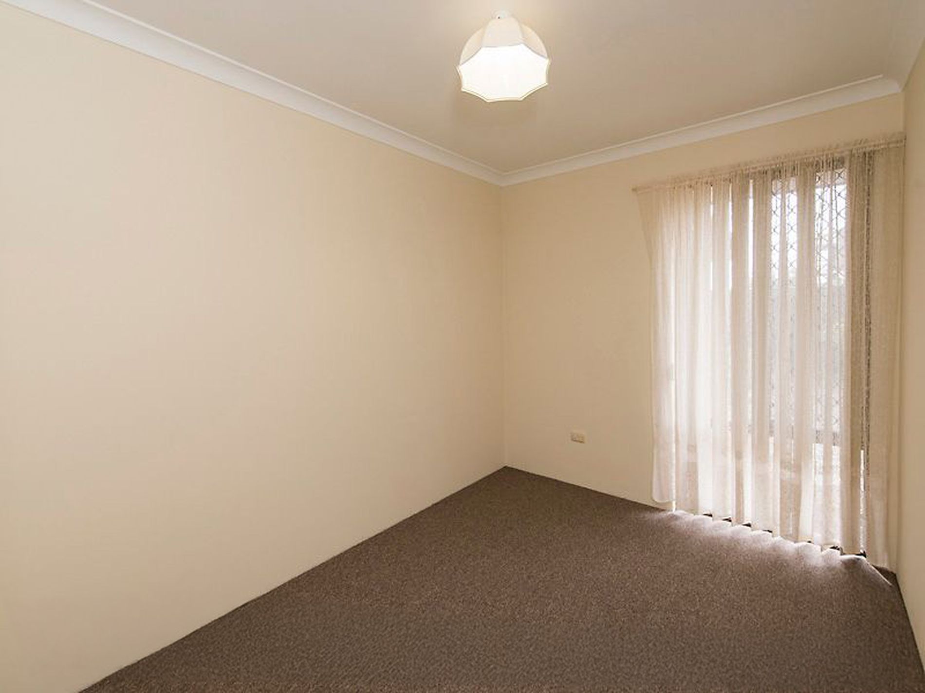 1 / 15 Rentney Way, Willetton
