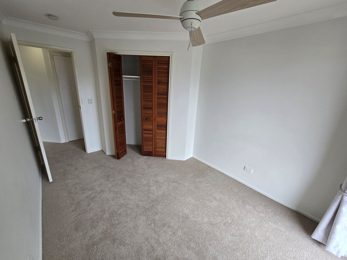 3 / 4 Sheehan Street, Milton