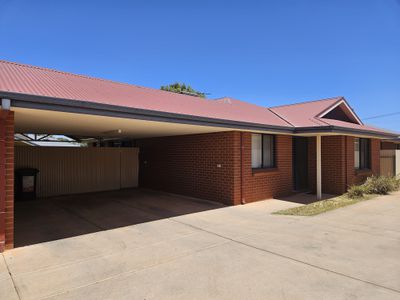 2 / 269 Forrest Street, Kalgoorlie