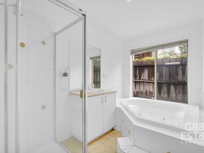 7 Towerhill Boulevard, Lynbrook