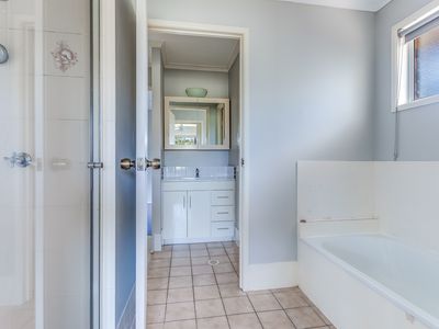 11 Raphael Ct, Morayfield