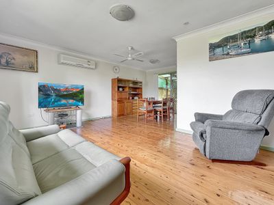 39 Clemenceau Crescent, Tanilba Bay