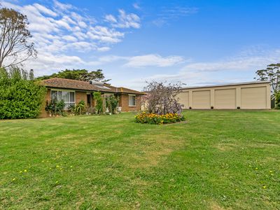 1109  Sale Cowwarr Road, Nambrok