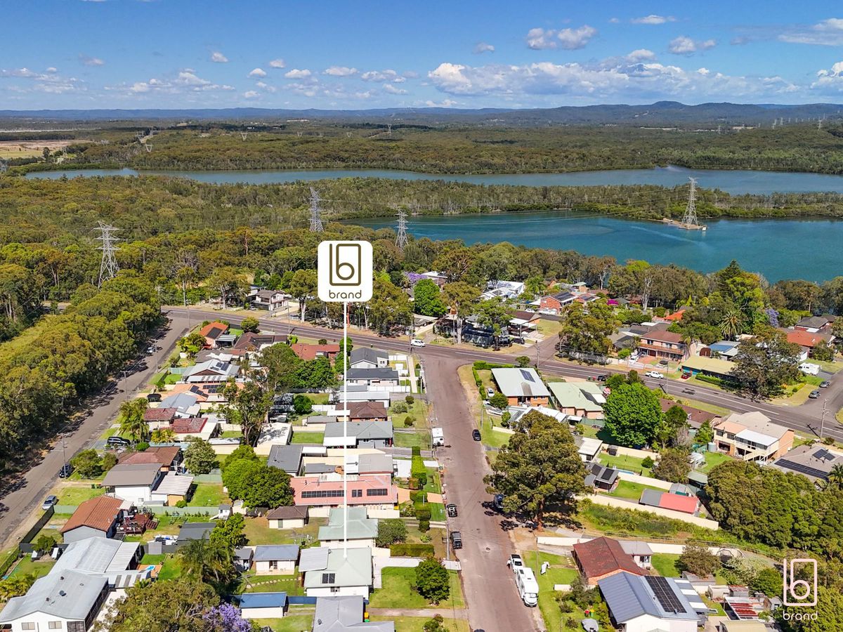 13 Catherine Street, Mannering Park