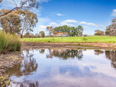 169 Back Kyneton Road, Heathcote