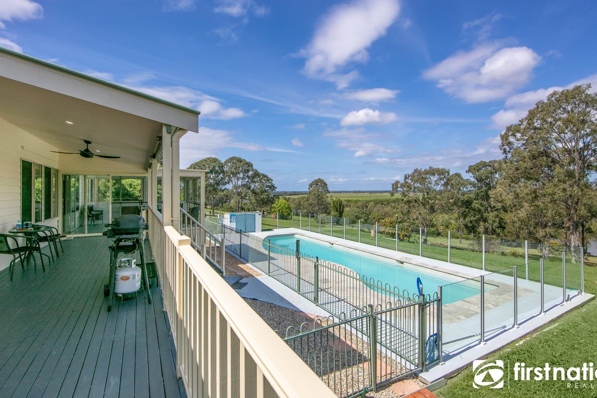 25 Waterview Crescent, Woombah