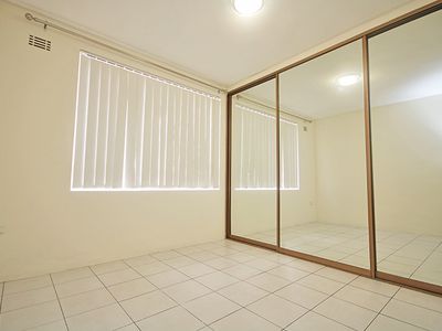 2 / 9 Fairmount Street, Lakemba