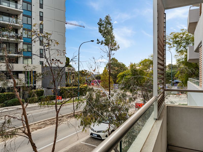 2 / 2 Rowe Avenue, Rivervale