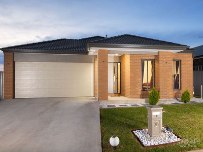 9 FIVEFIELDS ROAD, Leneva