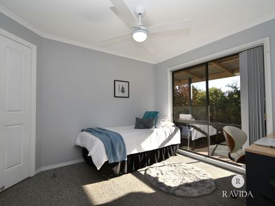 6 Pyle Road, Londrigan