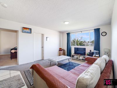1 / 67 Derrima Road, Queanbeyan