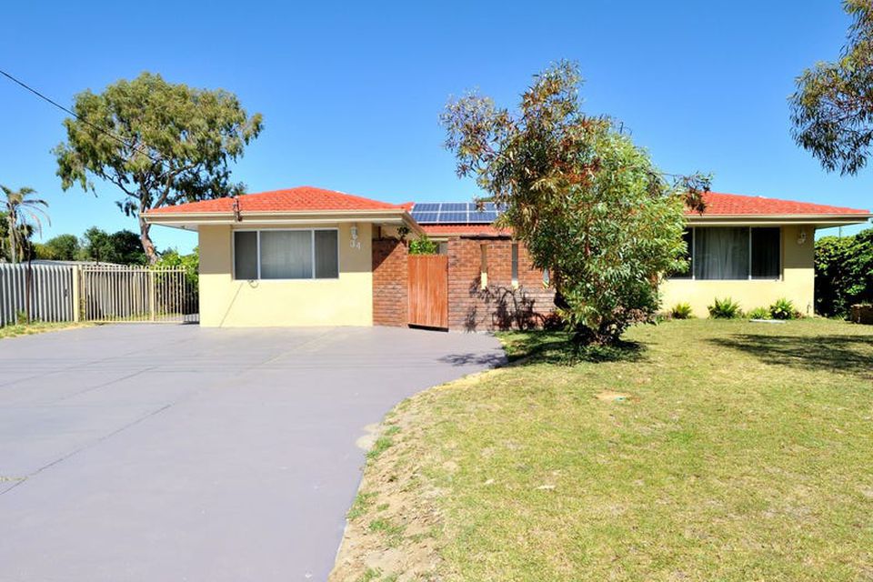 34 Hawker Street , Safety Bay