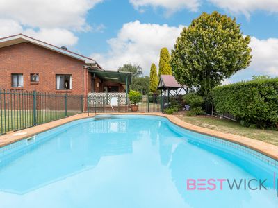 11 Namatjira Crescent, Orange