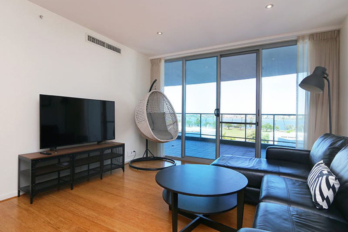 76 / 132 Terrace Road, Perth