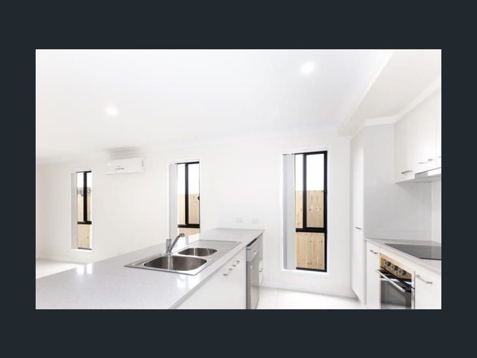 1 / 5 Ward Street, Flinders View